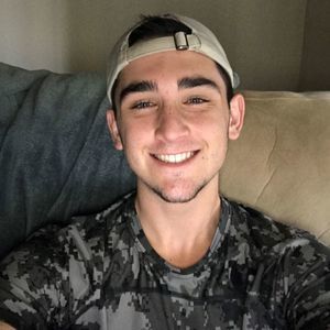 Meet your Posher, Dillon